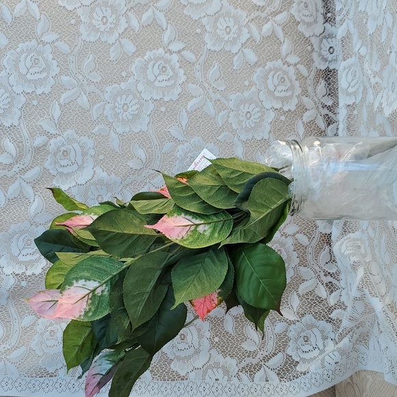 Home Interiors NEW Pink tip green bush 16" high Faux Floral Arrangements - Picture 4 of 7